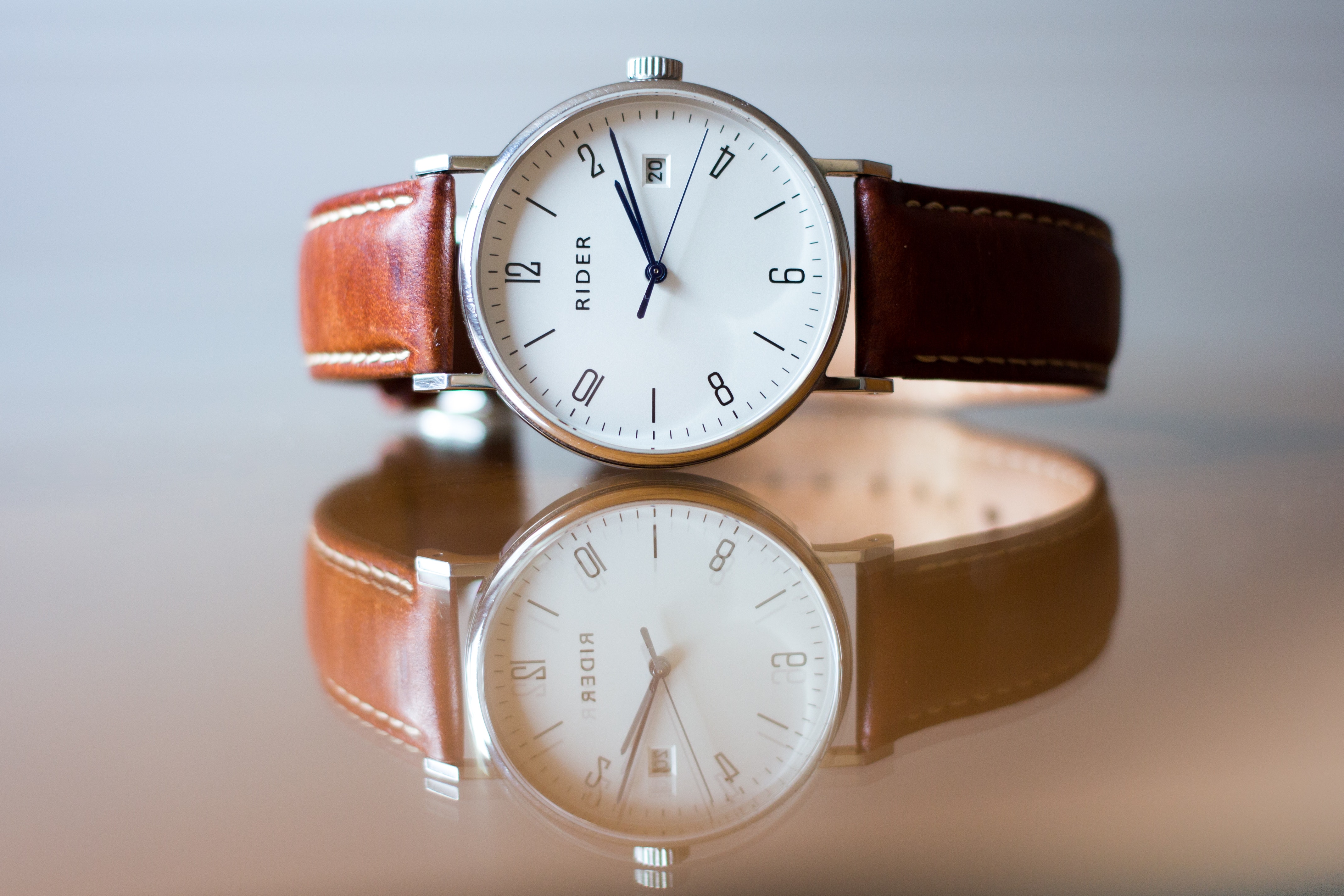 Liza Analog Watch